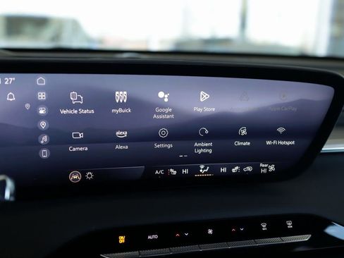 Used 2025 Buick Enclave Preferred image 14