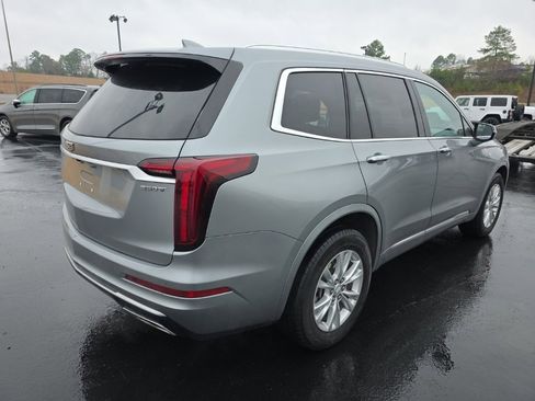 Used 2024 Cadillac XT6 Luxury w/ LPO, Floor Liner Package image 5