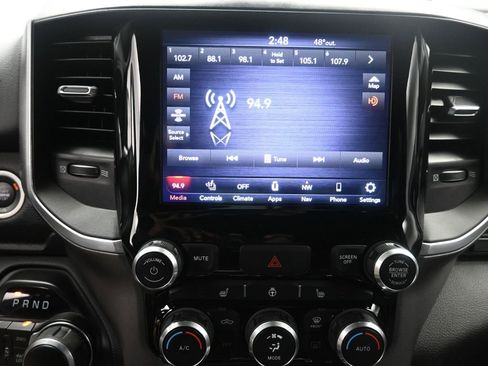 Used 2021 RAM 1500 Lone Star image 11