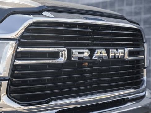 Used 2021 RAM 5500 SLT w/ Quick Order Package 2YG SLT image 14