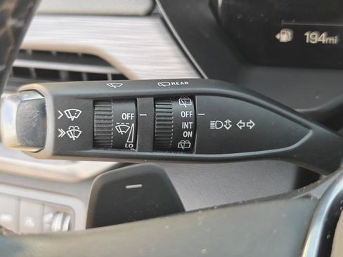 Used 2024 GMC Acadia AT4 w/ Luxury Package image 22