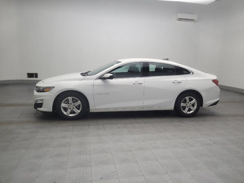 Used 2022 Chevrolet Malibu LS w/ Driver Confidence Package II FWD image 2