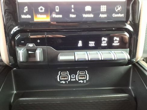 Certified 2022 RAM 1500 Laramie image 15