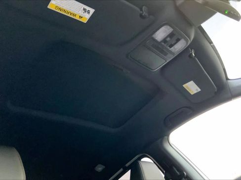 Used 2025 Honda Odyssey Sport-L image 13