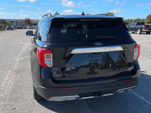 Used 2022 Ford Explorer XLT w/ Equipment Group 202A image 46