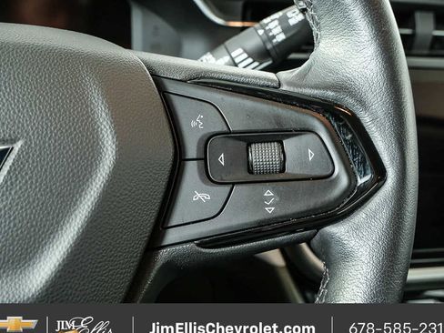 Used 2023 Chevrolet Bolt EUV Premier image 11