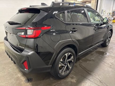 Used 2025 Subaru Crosstrek 2.5i Premium AWD/4WD image 4