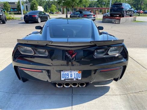Used 2018 Chevrolet Corvette Z06 RWD image 4