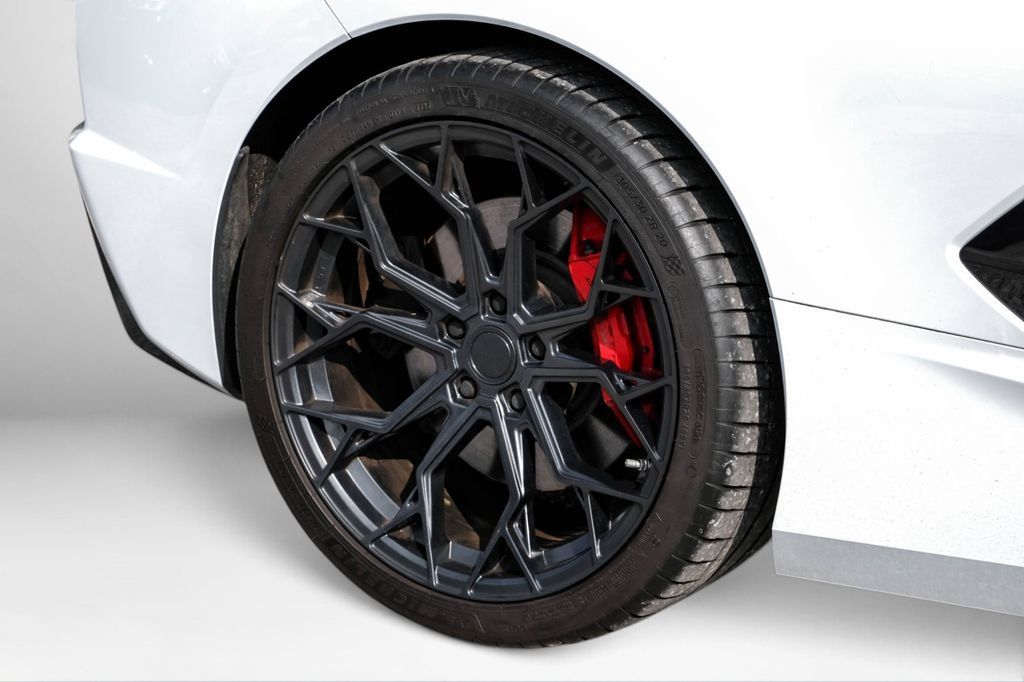 Used 2023 Chevrolet Corvette Stingray Preferred Cpe w/ Z51 Performance Package RWD image 47