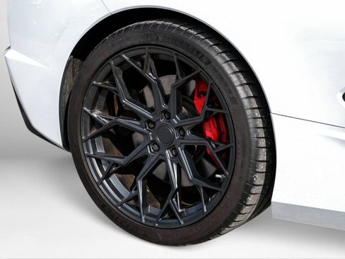 Used 2023 Chevrolet Corvette Stingray Preferred Cpe w/ Z51 Performance Package RWD image 47