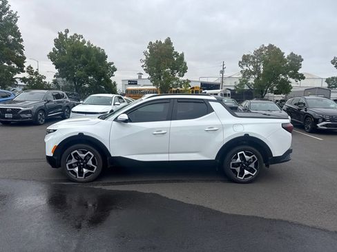 Used 2023 Hyundai Santa Cruz Limited w/ Cargo Package AWD/4WD image 2