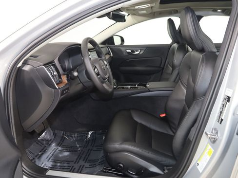 Used 2023 Volvo S60 T8 Plus AWD/4WD image 12