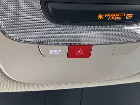 New 2026 Kia Sorento LX FWD image 31