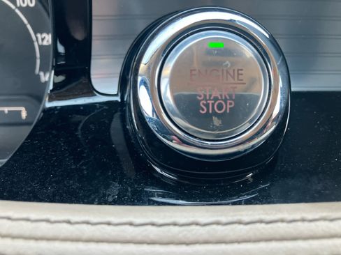 Used 2021 Lincoln Corsair Standard AWD w/ Premium Package image 26