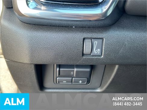 Used 2025 GMC Canyon Elevation RWD image 33