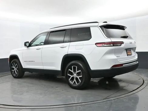 Used 2024 Jeep Grand Cherokee L Limited w/ Luxury Tech Group II image 9