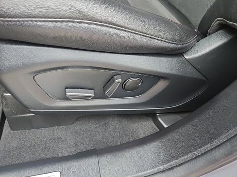 Used 2022 Ford Explorer ST-Line image 36