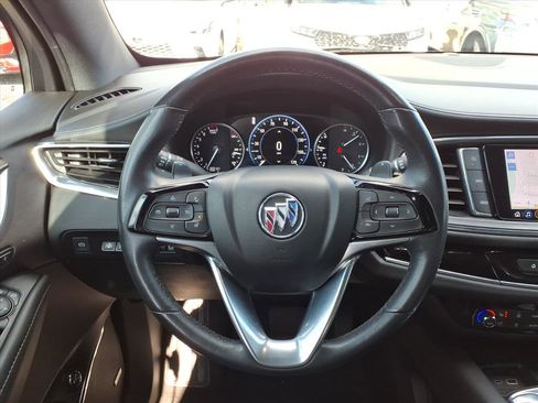 Used 2024 Buick Enclave Avenir w/ Avenir Technology Package image 18