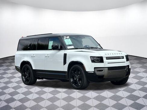 Certified 2024 Land Rover Defender 130 X-Dynamic SE AWD/4WD image 6