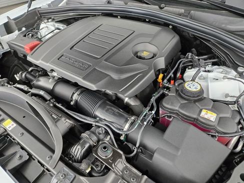 New 2026 Jaguar F-PACE R-Dynamic S image 19