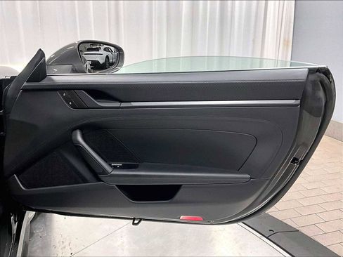 Used 2022 Porsche 911 GT3 image 28