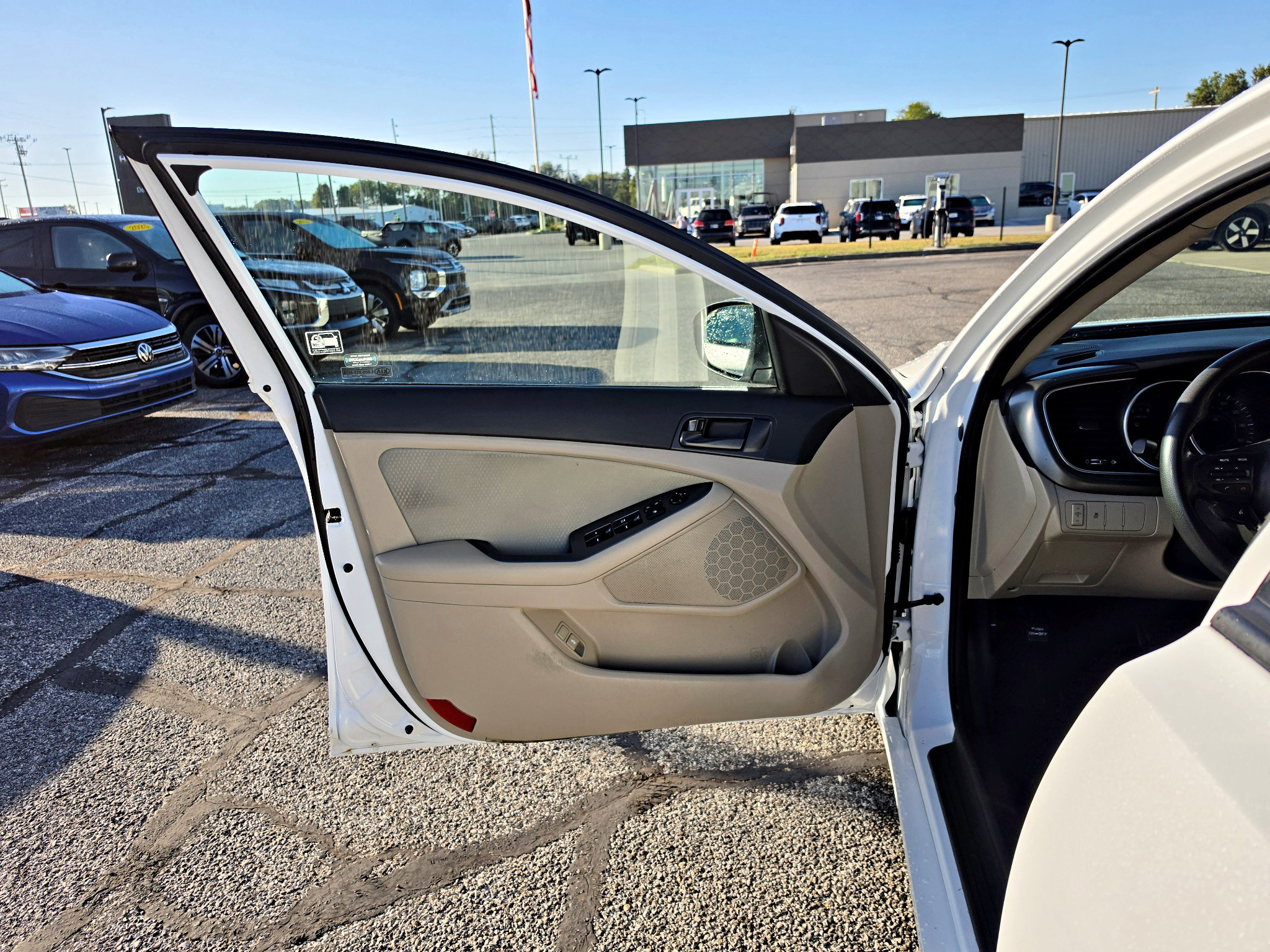 Used 2014 Kia Optima LX FWD image 19