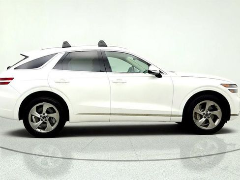 Used 2026 Genesis GV70 2.5T Select AWD/4WD image 4