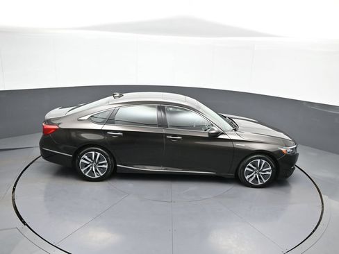 Used 2018 Honda Accord Touring image 36