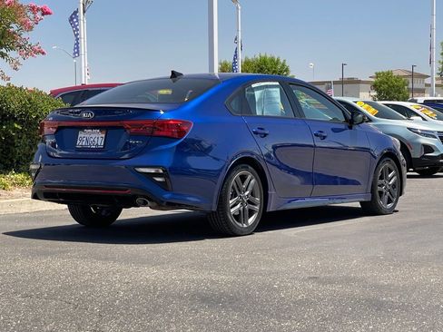 Used 2021 Kia Forte GT-Line w/ GT-Line Premium Package FWD image 4