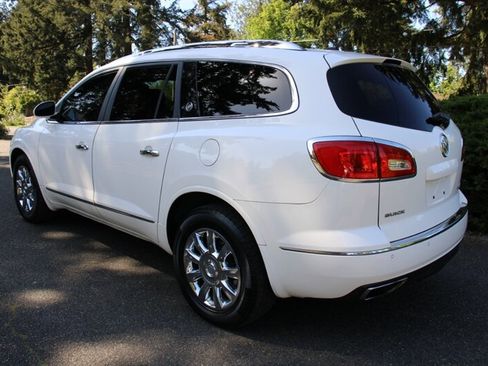 Used 2013 Buick Enclave Premium w/ Trailering Provision Package image 4