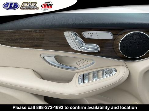 Used 2021 Mercedes-Benz GLC 300 image 11