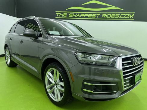 Used 2017 Audi Q7 3.0T Prestige AWD/4WD image 2