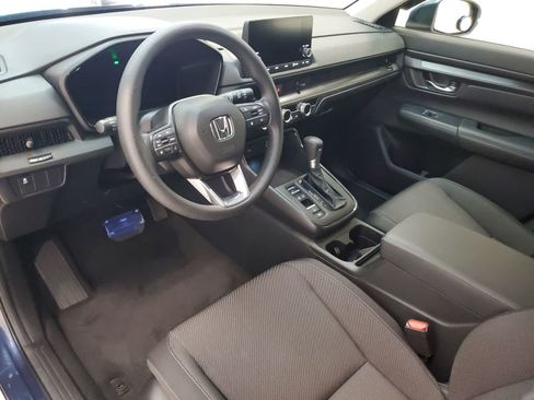 Certified 2025 Honda CR-V LX image 2