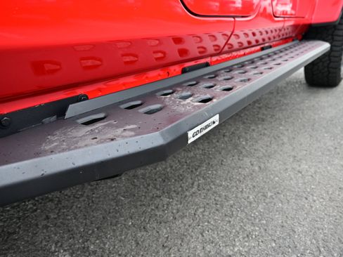 Used 2024 Jeep Gladiator Mojave image 11