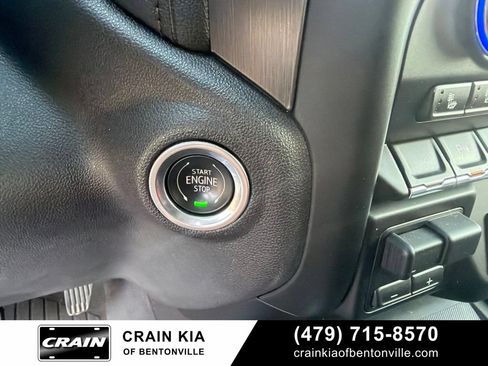 Used 2020 GMC Sierra 1500 AT4 w/ AT4 Premium Package AWD/4WD image 24