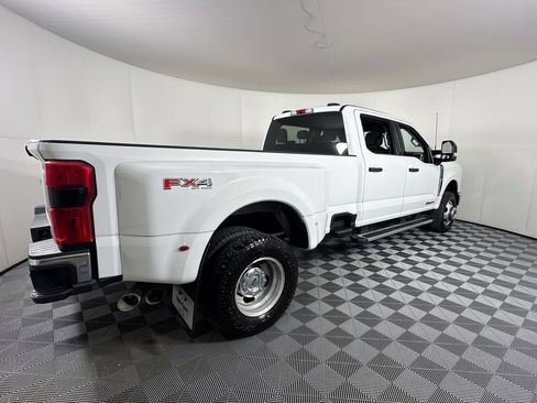 Used 2024 Ford F350 XLT w/ 360-Degree Camera Package AWD/4WD image 4