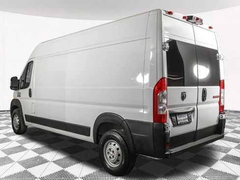 Used 2021 RAM ProMaster 2500 image 17