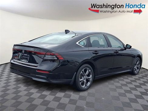 Certified 2023 Honda Accord EX image 6