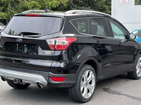 Used 2018 Ford Escape Titanium w/ Ford Safe & Smart Package AWD/4WD image 4