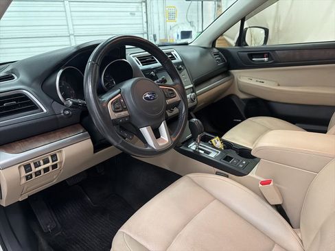 Used 2015 Subaru Outback 2.5i Limited AWD/4WD image 10