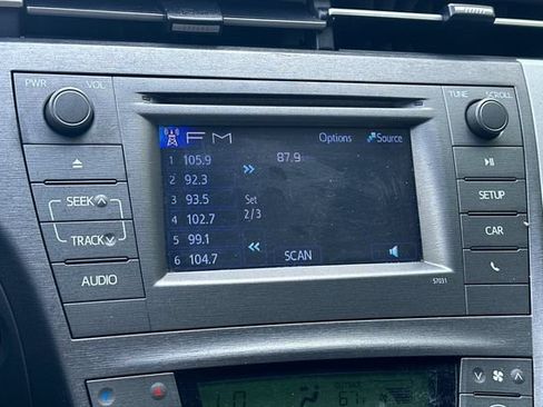 Used 2013 Toyota Prius Two FWD image 21