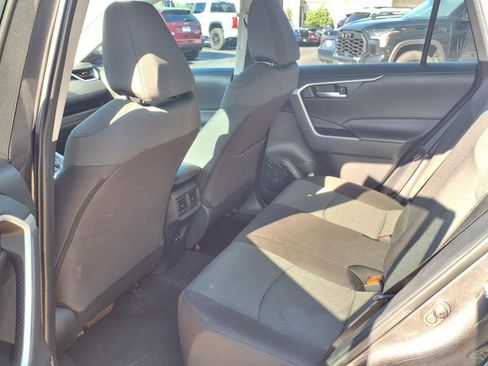 Certified 2025 Toyota RAV4 XLE FWD image 22