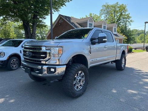 Used 2022 Ford F250 Lariat w/ Tremor Off-Road Package AWD/4WD image 3
