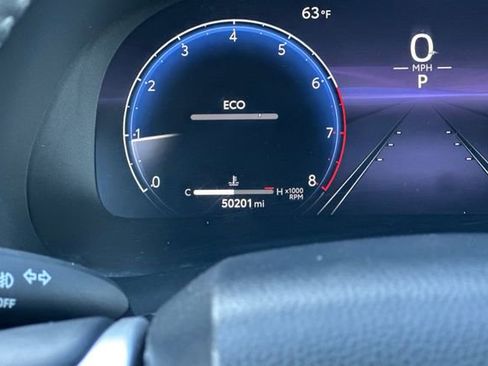 Used 2023 Toyota Highlander Limited image 41