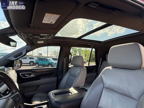 Used 2021 Chevrolet Tahoe LT w/ LT Signature Package RWD image 31