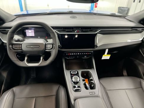New 2026 Jeep Cherokee Limited AWD/4WD image 10