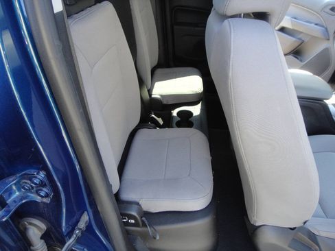 Used 2019 Chevrolet Colorado W/T w/ WT Convenience Package AWD/4WD image 13