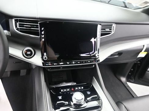 New 2026 Jeep Grand Wagoneer Limited AWD/4WD image 24