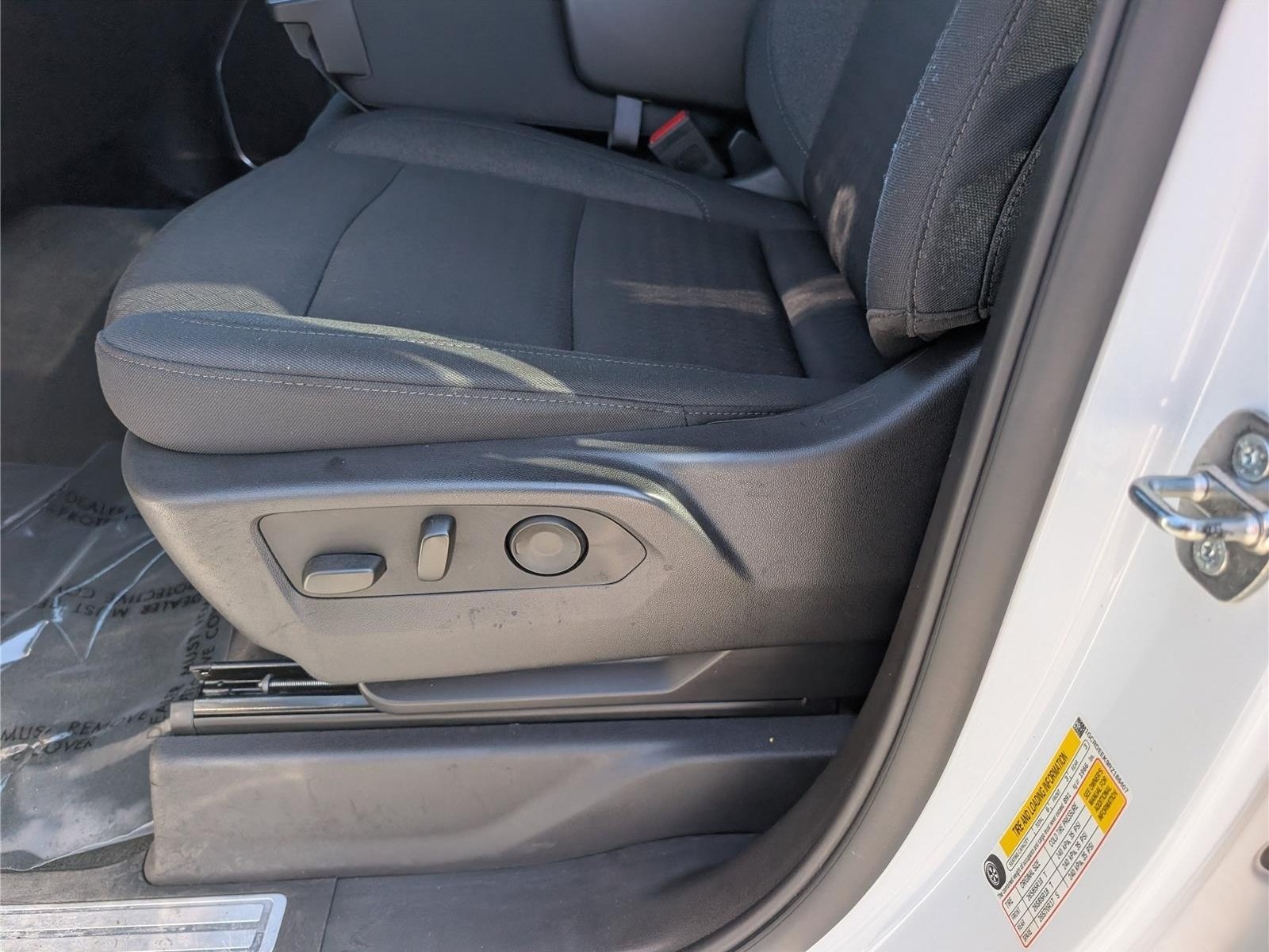 Used 2024 Chevrolet Silverado 1500 RST AWD/4WD image 19