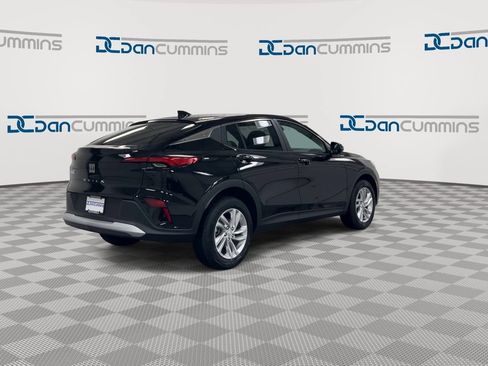 New 2026 Buick Envista Preferred w/ Convenience I Package FWD image 8